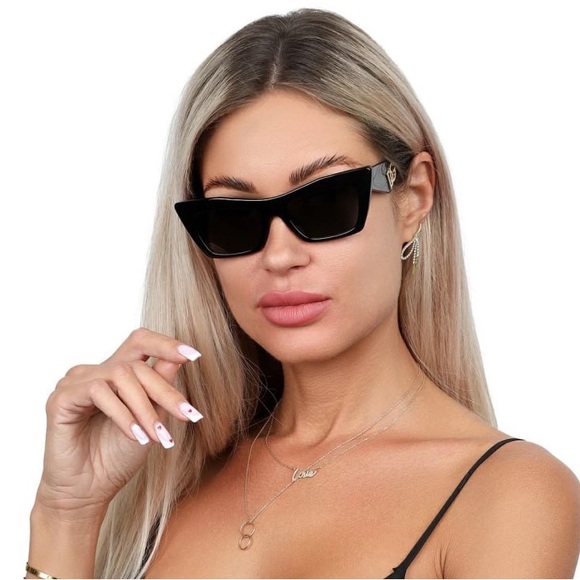 NEW DOLCE&GABBANA DG4435 501/87 WOMEN SUNGLASSES D&G DG 4435 BLACK EYEWEAR - Picture 2 of 11